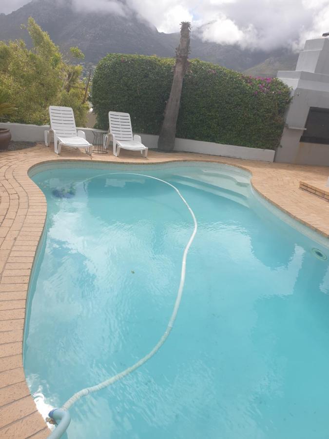 'eye 2 Sa' With Exclusive Pool Access - Hout Bay Holiday home *